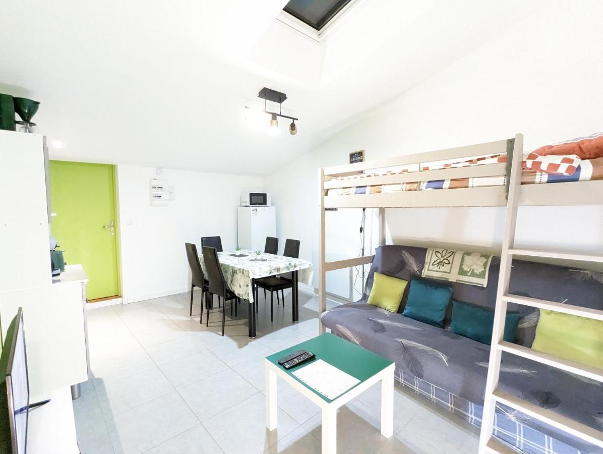 Appartement Entier Meuble A Beaumont Proche Futuroscope Et Poitiers Technopole Ngoại thất bức ảnh
