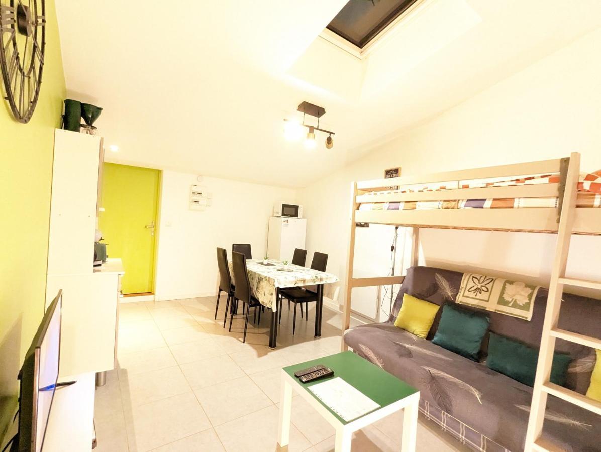 Appartement Entier Meuble A Beaumont Proche Futuroscope Et Poitiers Technopole Ngoại thất bức ảnh
