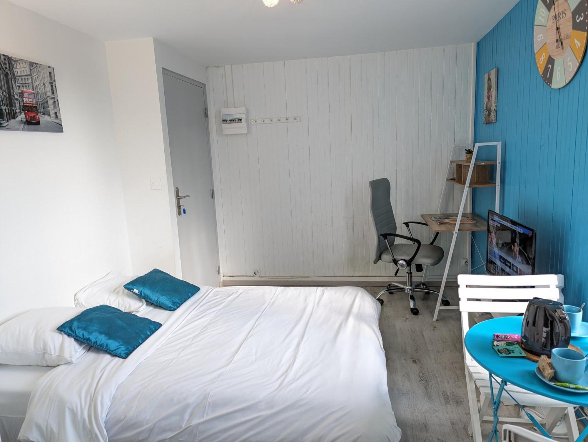 Appartement Entier Meuble A Beaumont Proche Futuroscope Et Poitiers Technopole Ngoại thất bức ảnh