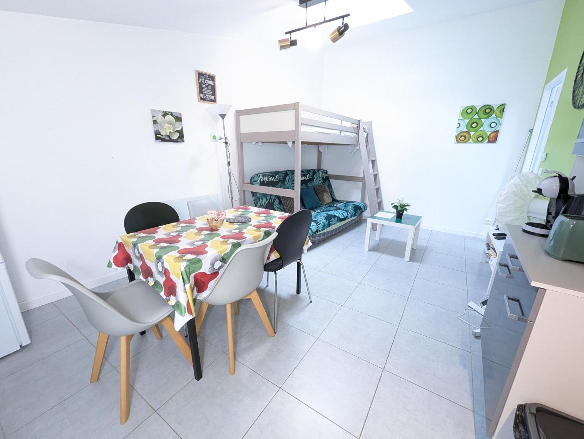 Appartement Entier Meuble A Beaumont Proche Futuroscope Et Poitiers Technopole Ngoại thất bức ảnh